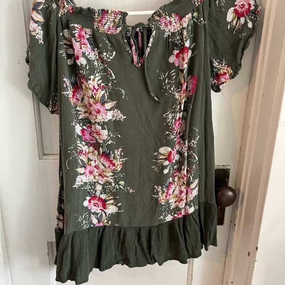 Floral Mini - Picture 2 of 2